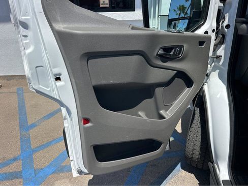 Used 2023 Ford Transit 350 XLT RWD image 13