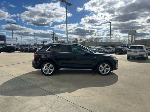 Used 2025 Audi Q5 2.0T Premium Plus w/ Premium Plus Package image 4
