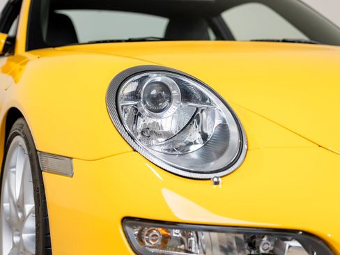 Used 2007 Porsche 911 GT3 RWD image 13
