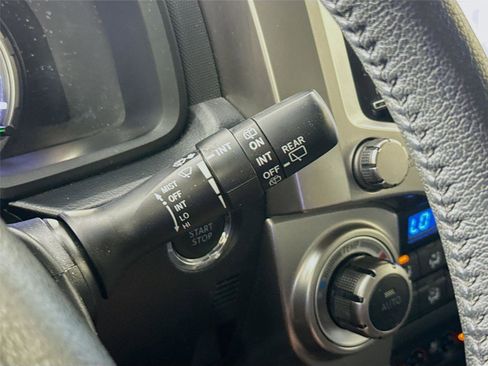 Used 2022 Toyota 4Runner Limited RWD image 7