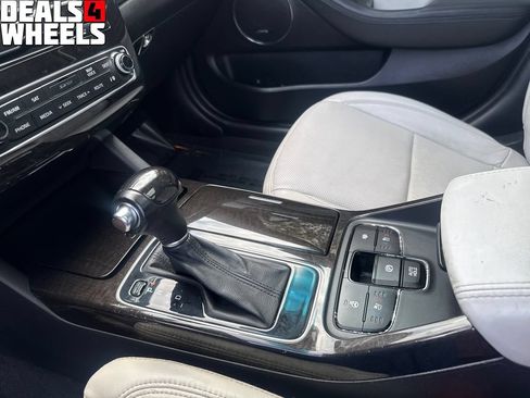 Used 2014 Kia Cadenza Limited FWD image 26