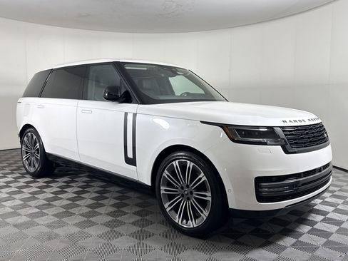 Used 2024 Land Rover Range Rover Long Wheelbase SE AWD/4WD image 8