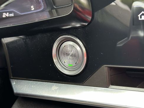 Used 2022 Chevrolet Corvette Stingray Preferred Cpe w/ 2LT image 21