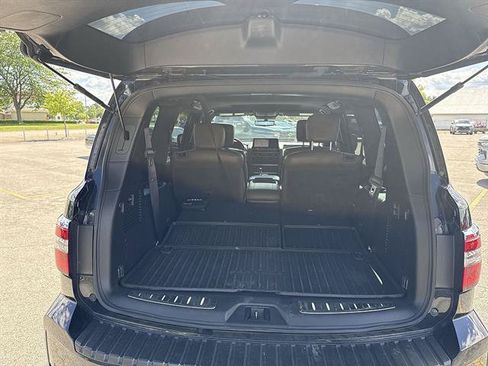 Used 2023 Nissan Armada Platinum w/ Captain's Chairs Package AWD/4WD image 22