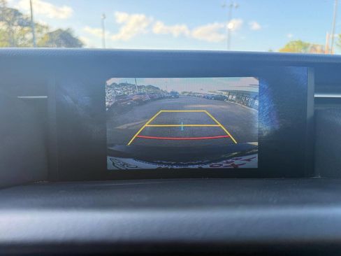 Used 2016 Lexus IS 300 AWD image 23