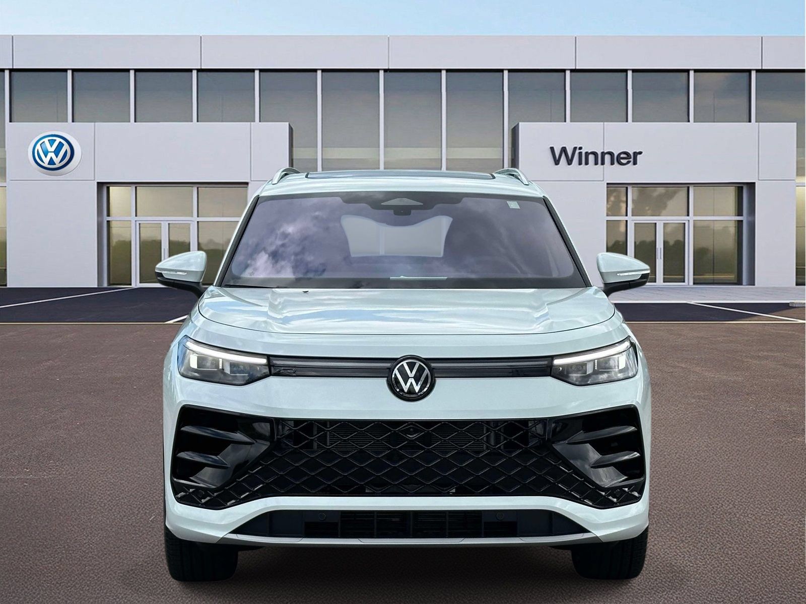 Certified 2026 Volkswagen Tiguan SEL R-Line AWD/4WD image 8
