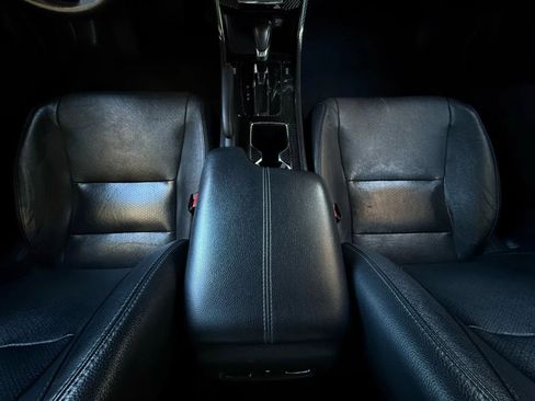 Used 2016 Honda Accord Touring image 47