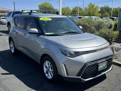 Used 2023 Kia Soul LX w/ LX Technology Package