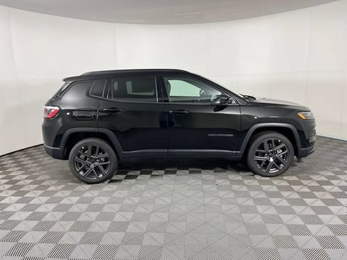 New 2026 Jeep Compass Limited AWD/4WD image 4