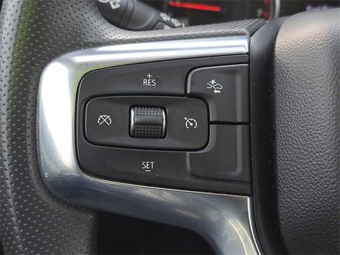 Used 2023 Chevrolet Blazer LT image 16