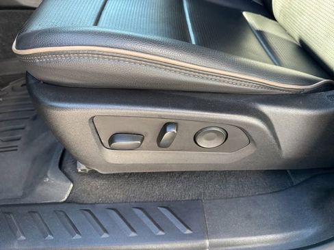 Certified 2023 GMC Canyon Denali AWD/4WD image 17