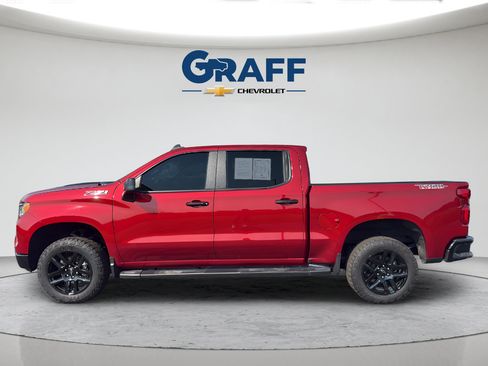 Used 2024 Chevrolet Silverado 1500 LT Trail Boss w/ Protection Package AWD/4WD image 3