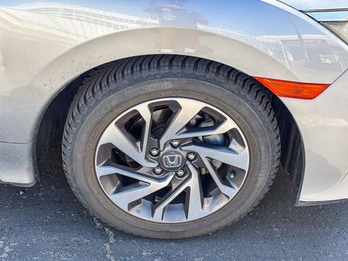 Used 2017 Honda Civic EX image 10