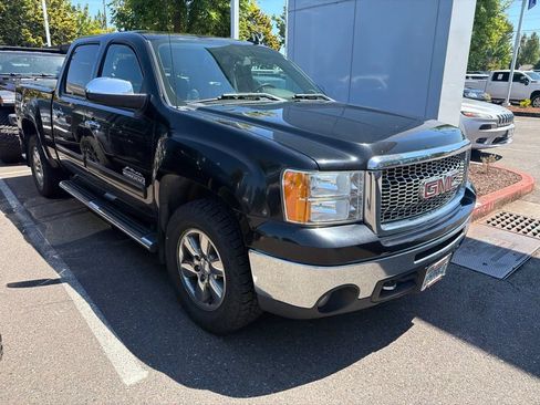Used 2011 GMC Sierra 1500 SLE w/ Power Tech Package AWD/4WD image 1