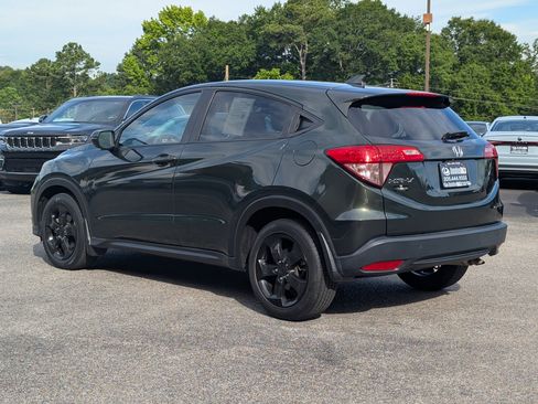 Used 2018 Honda HR-V EX image 7