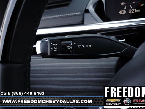 New 2025 GMC Sierra EV Denali image 27