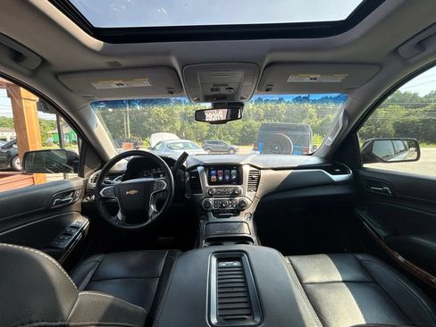Used 2020 Chevrolet Tahoe Premier AWD/4WD image 18