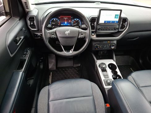 Certified 2023 Ford Bronco Sport Outer Banks w/ Tech Package AWD/4WD image 11