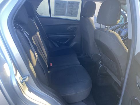 Used 2017 Chevrolet Trax LS w/ LPO, Cargo Package image 21