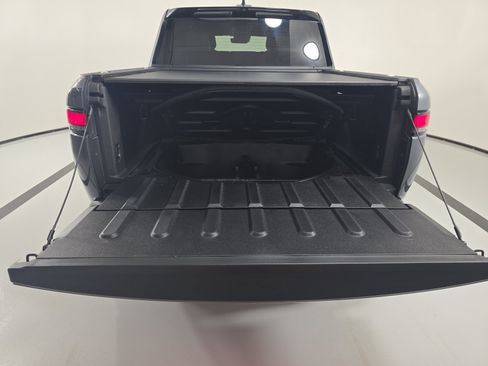 Used 2024 Rivian R1T Adventure AWD/4WD image 15