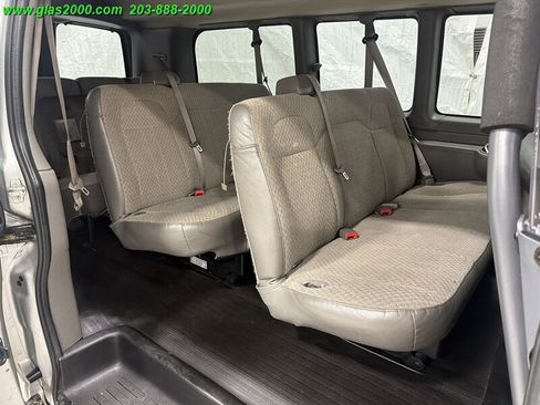 Used 2019 Chevrolet Express 2500 LS w/ Driver Convenience Package RWD image 15