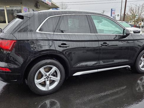 Used 2021 Audi Q5 2.0T Premium w/ Convenience Package image 7