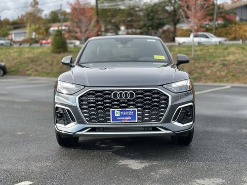 Certified 2025 Audi Q5 2.0T Premium Plus image 9