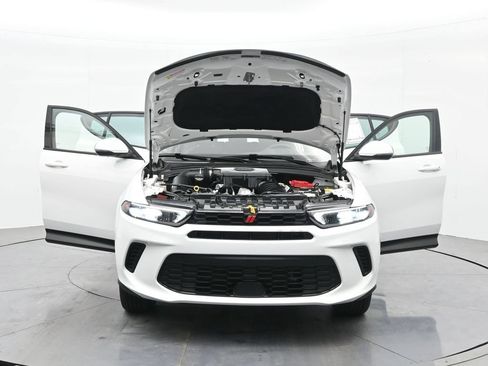 Used 2024 Dodge Hornet GT AWD/4WD image 42