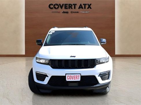 New 2025 Jeep Grand Cherokee Limited w/ Black Appearance Package image 8