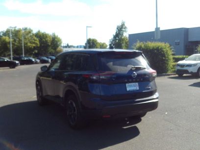Used 2024 Nissan Rogue SV