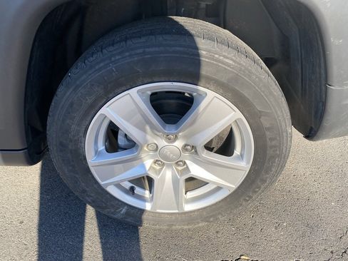 Used 2022 Jeep Compass Latitude image 31