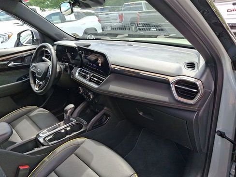 Certified 2024 Chevrolet TrailBlazer ACTIV w/ Driver Confidence Package AWD/4WD image 26