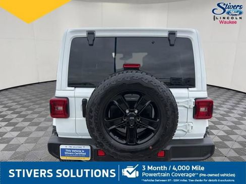 Used 2021 Jeep Wrangler Unlimited Sahara AWD/4WD image 7