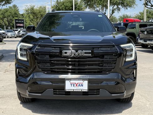 Used 2026 GMC Terrain Elevation w/ Elevation Premium Package FWD image 10