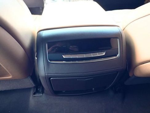 Used 2022 Cadillac Escalade Sport w/ Touring Package AWD/4WD image 22