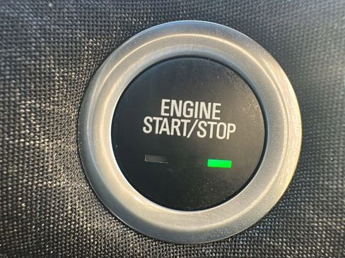 Used 2025 Chevrolet Malibu RS image 23