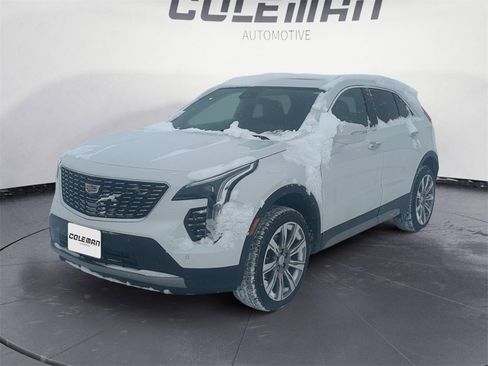 Used 2021 Cadillac XT4 Premium Luxury image 1