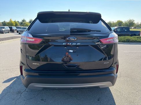 Used 2024 Ford Edge SEL w/ Convenience Package AWD/4WD image 6