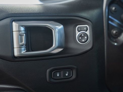 New 2026 Jeep Wrangler Sport AWD/4WD image 39