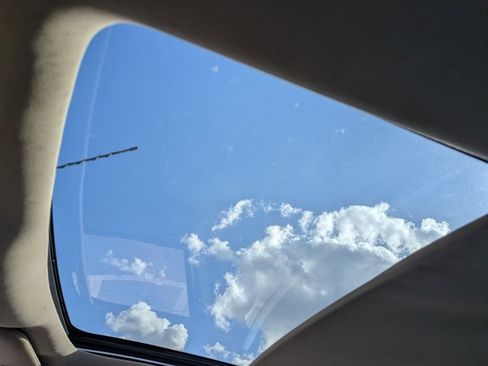 Used 2013 Ford Edge Sport w/ Canadian Touring Pkg image 21