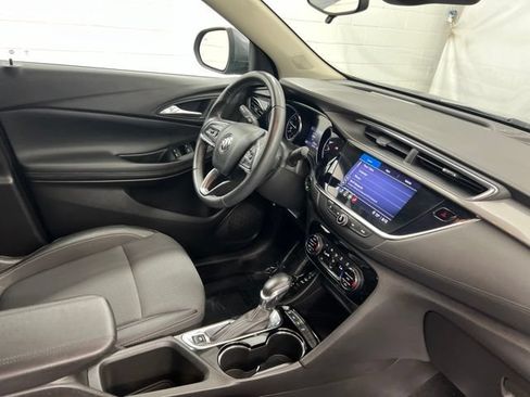 Used 2022 Buick Encore GX Select AWD/4WD image 25