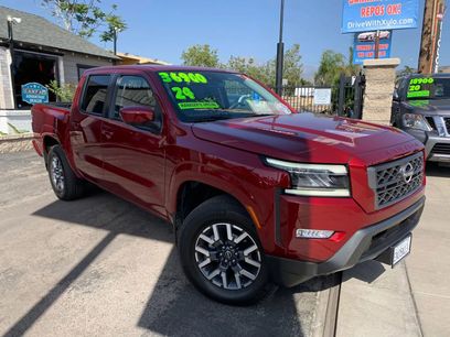 Used 2024 Nissan Frontier SL w/ Technology Package