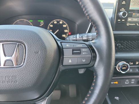 Used 2025 Honda CR-V Sport Touring image 31