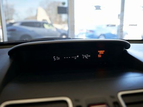 Used 2016 Subaru Crosstrek 2.0i Premium image 31