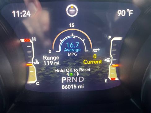 Used 2020 Jeep Wrangler Unlimited Sahara AWD/4WD image 12