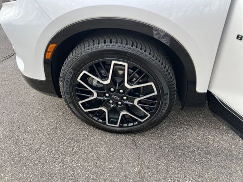 Used 2024 Chevrolet Blazer RS w/ Driver Confidence II Package image 28