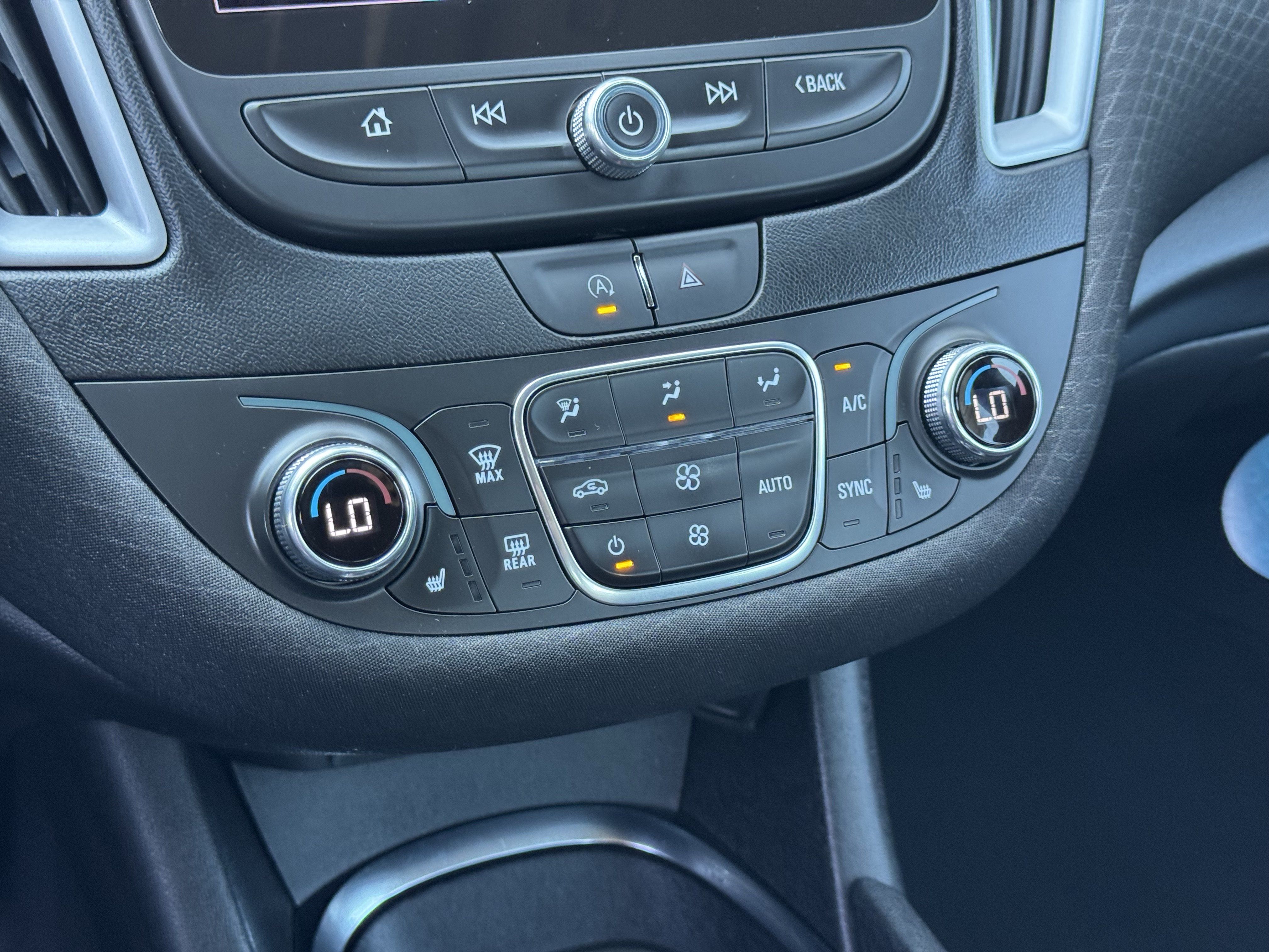 Certified 2023 Chevrolet Malibu LT FWD image 28