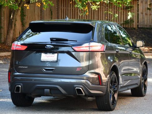 Used 2019 Ford Edge ST w/ Equipment Group 401A image 11