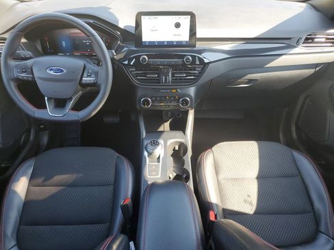 Used 2025 Ford Escape ST-Line Select image 27