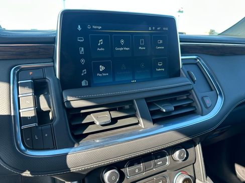 Certified 2024 Chevrolet Tahoe Premier w/ Premium Package image 32